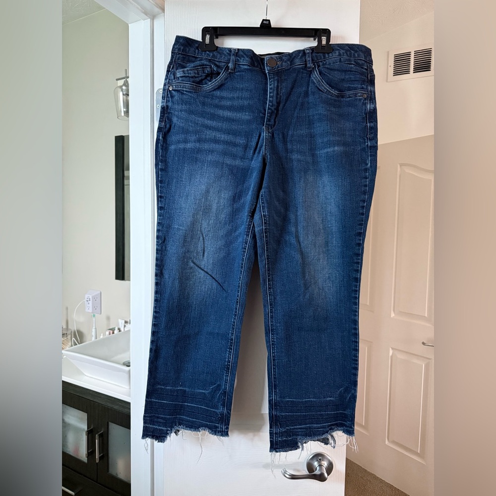 Democracy “Ab”solution Dark Blue Cropped Fray Hem Jeans